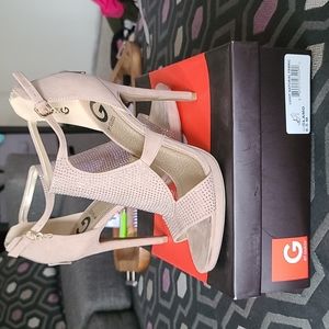 Glamo Natural Fabric by Guess